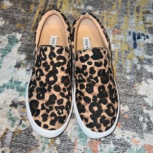 Steve Madden leopard print shoes